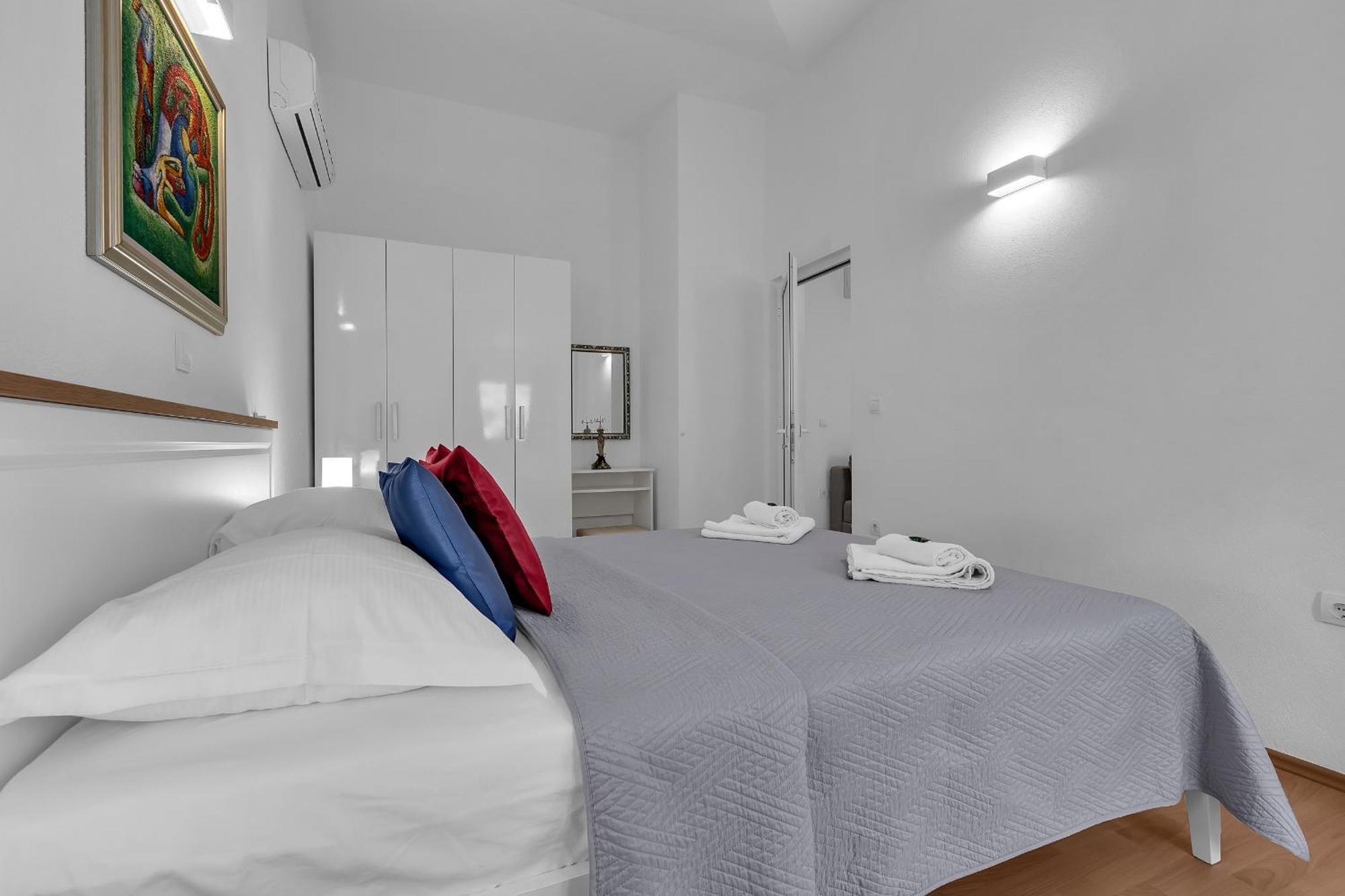 Apartments Villa Katarina Tučepi Extérieur photo