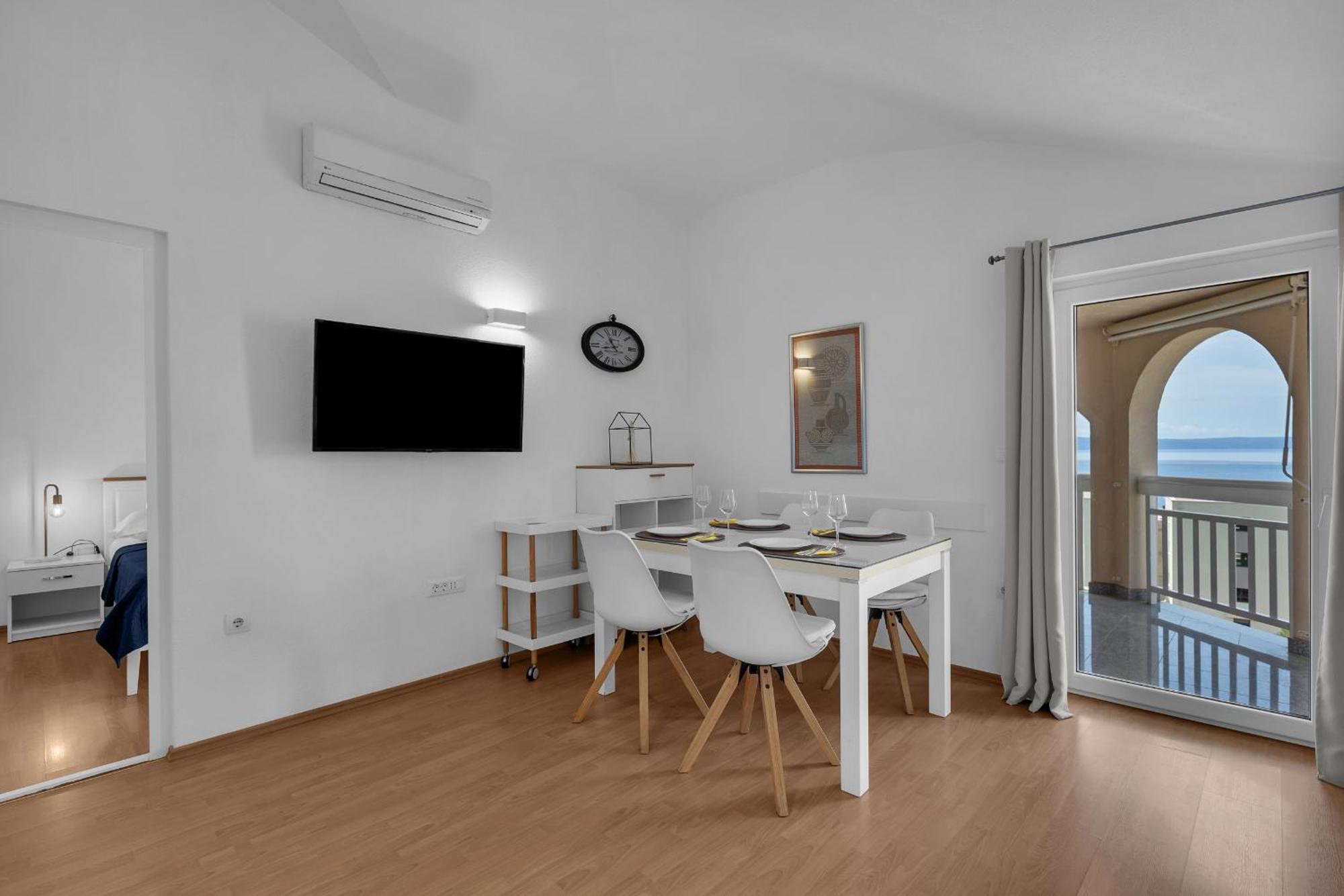 Apartments Villa Katarina Tučepi Extérieur photo
