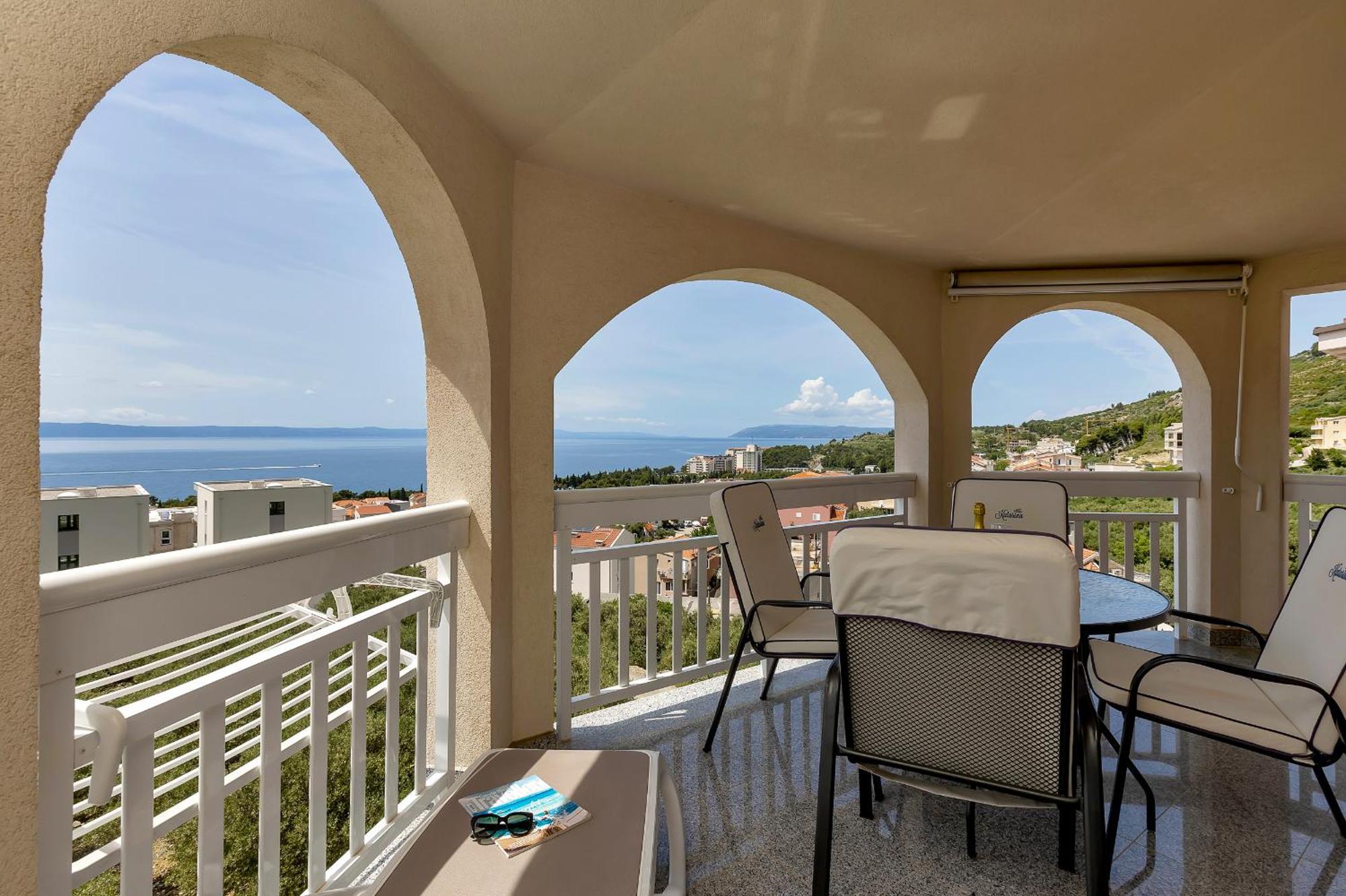 Apartments Villa Katarina Tučepi Extérieur photo